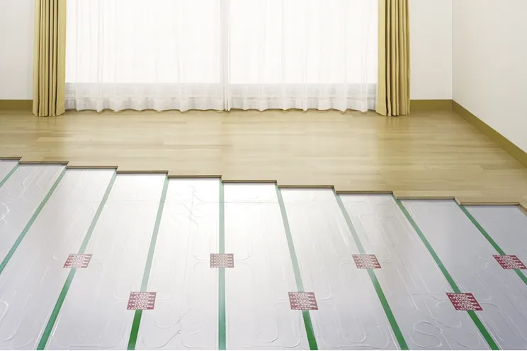 ガス温水床暖房